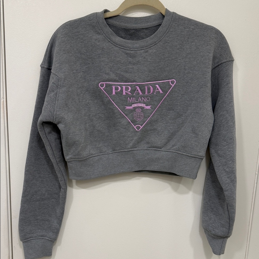 Designer cropped crew neck